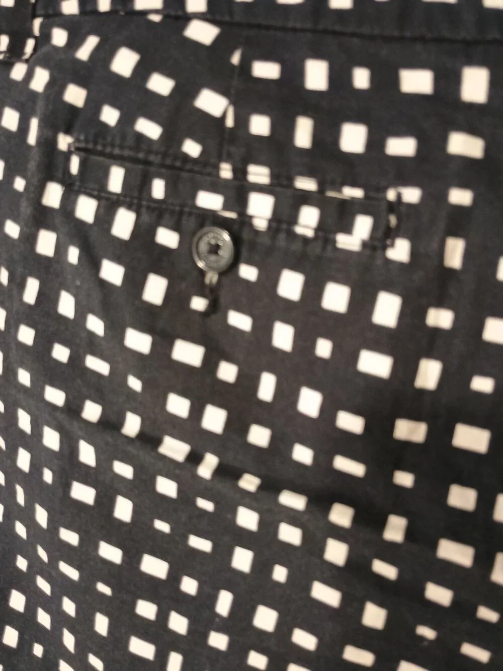 Tommy Hilfiger Women’s Size 16 Navy White Geometric Print Cotton Shorts Preppy